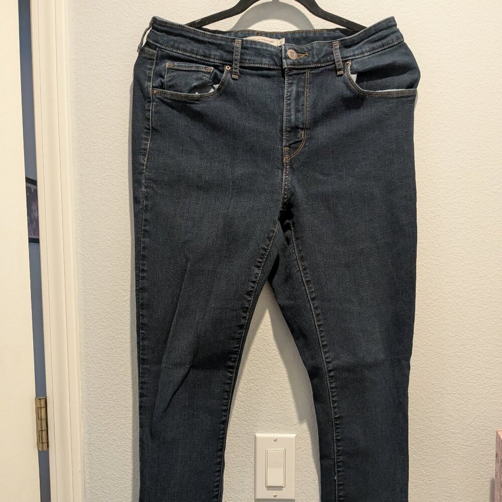 Vintage Skinny Levi Strauss - Classic Mid-Rise  31
